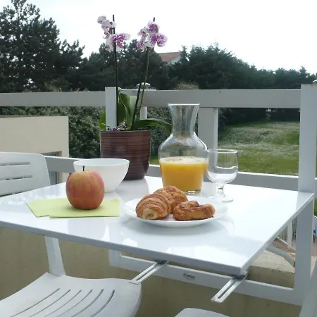 New Rochelle Apart Otel La Rochelle (Charente-Maritime)