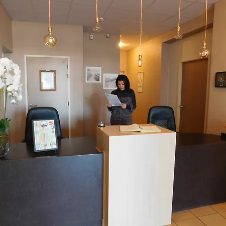 New Rochelle Apart Otel La Rochelle (Charente-Maritime)